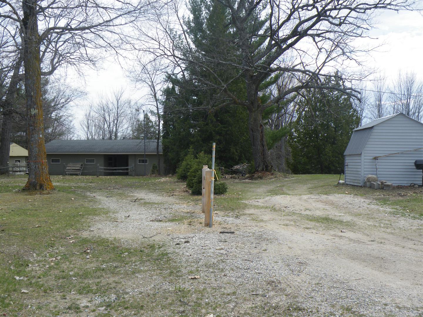 4042-4046 Agnes Road Cheboygan, MI 49721 - Photo 23 of 47 Gallery Image 23