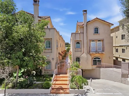 $649,000 | 5719 Camellia Avenue, Unit 105, North Hollywood, CA 91601