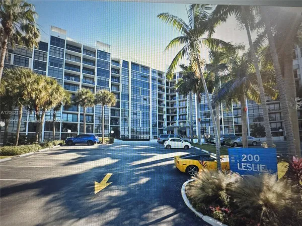 $2,475 | 200 Leslie Drive, Unit 629, Hallandale Beach, FL 33009