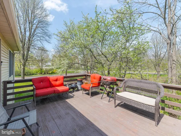 $699,900 | 411 Shipwrighter Way, Lansdale, PA 19446