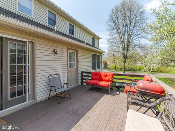 $699,900 | 411 Shipwrighter Way, Lansdale, PA 19446