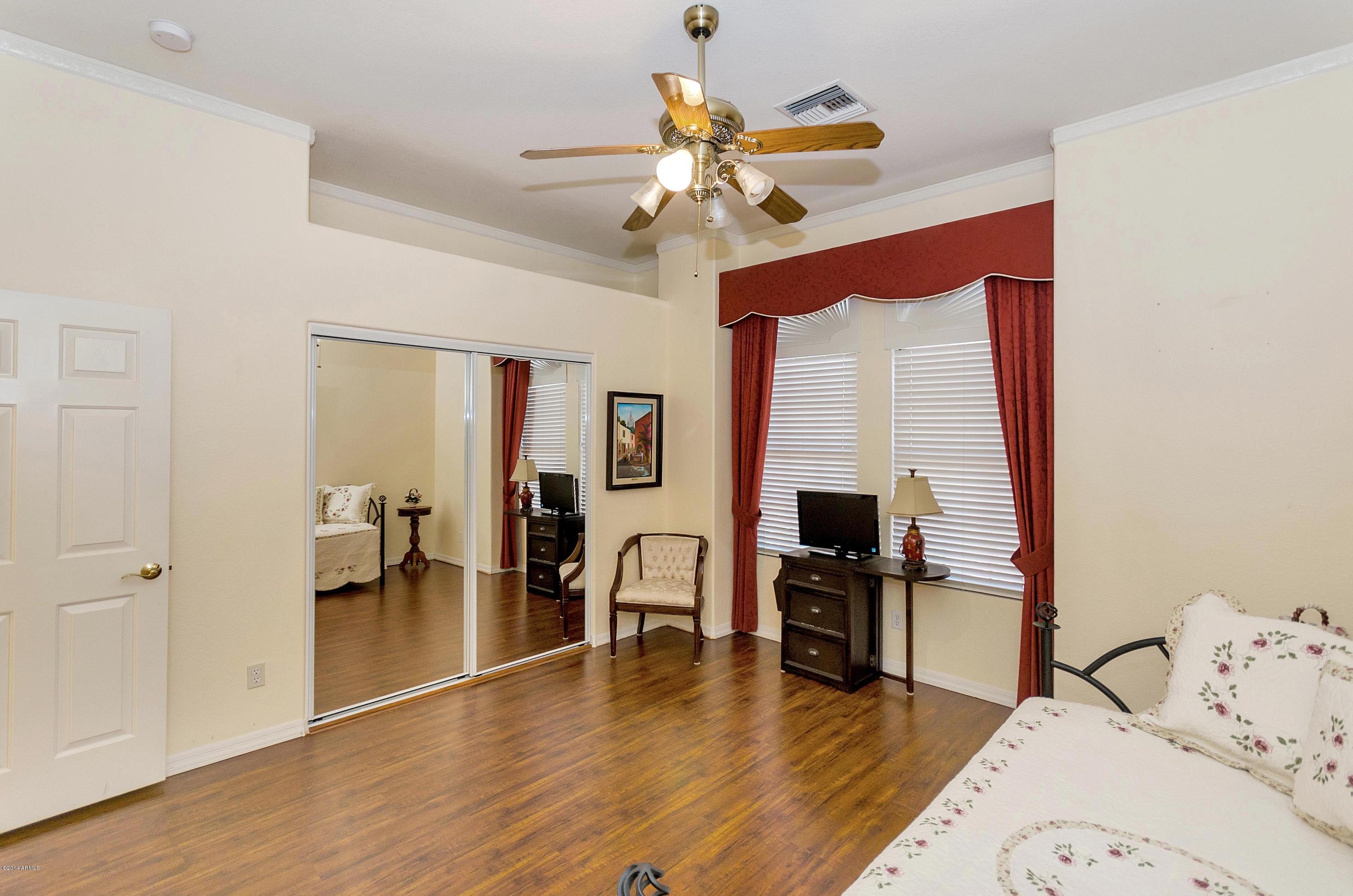 4468 East Walnut Road Gilbert, AZ 85298 - Photo 16 of 44 virtual-tour-142665-18