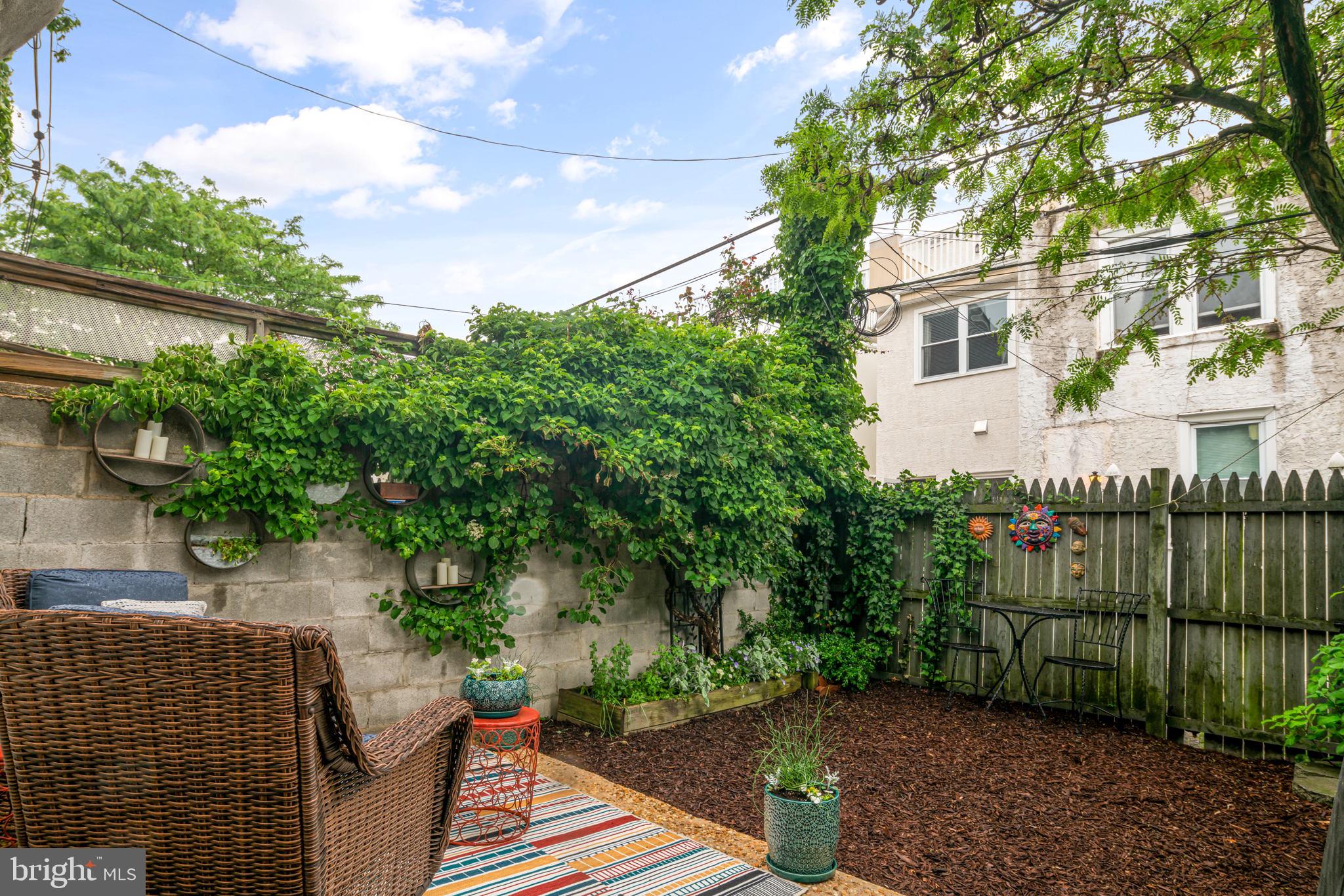 2226 St Albans Street Philadelphia, PA 19146 - Photo 20 of 21