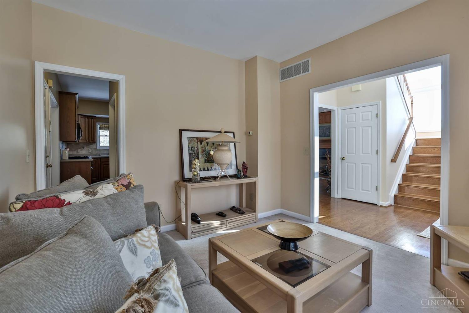 2861 West North Bend Road Cincinnati, OH 45239 - Photo 8 of 50 Gallery Image 8