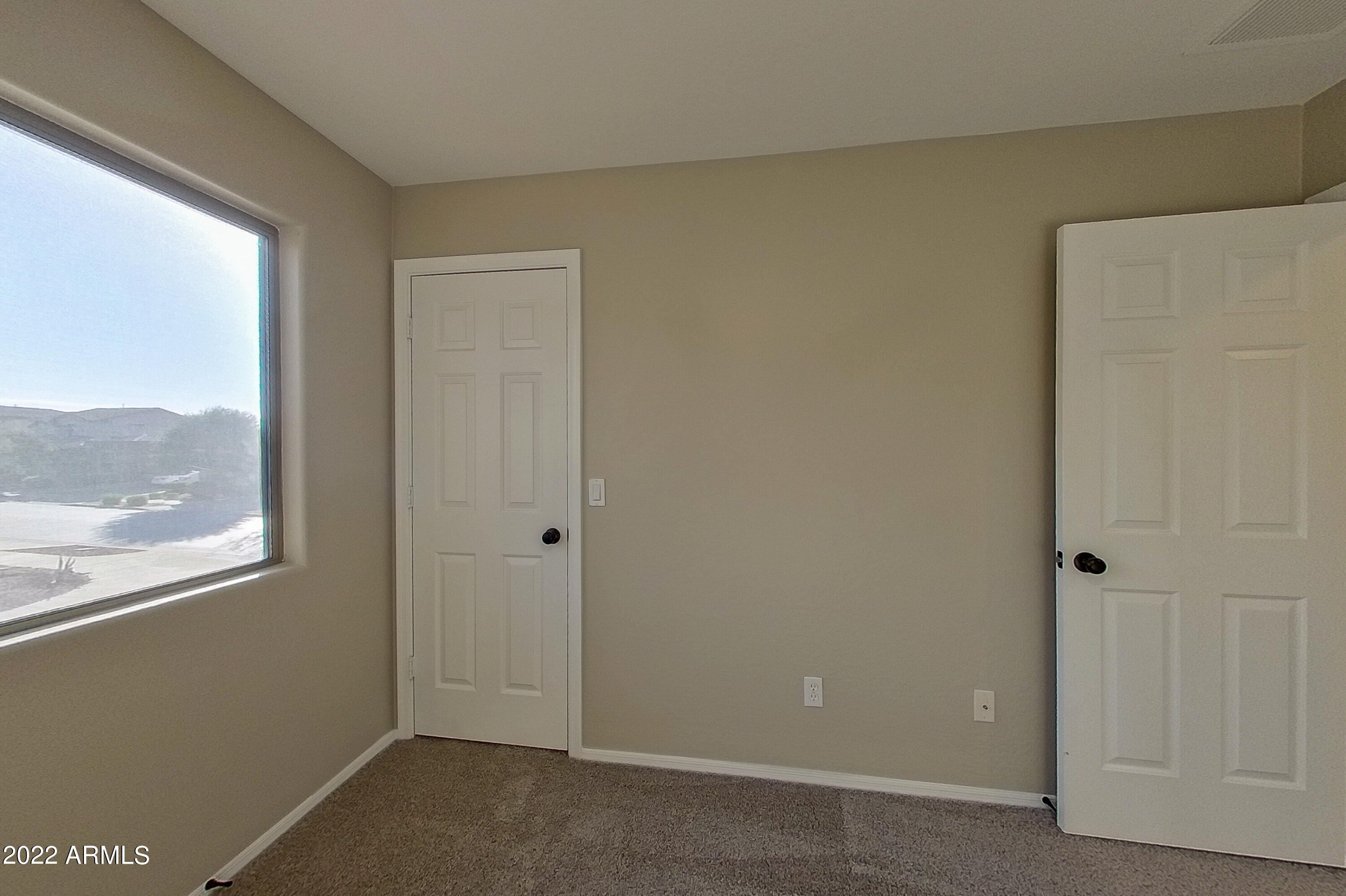 2622 West Florentine Road Phoenix, AZ 85086 - Photo 39 of 45 2622 W Florentine Rd Phoenix-print-042-0