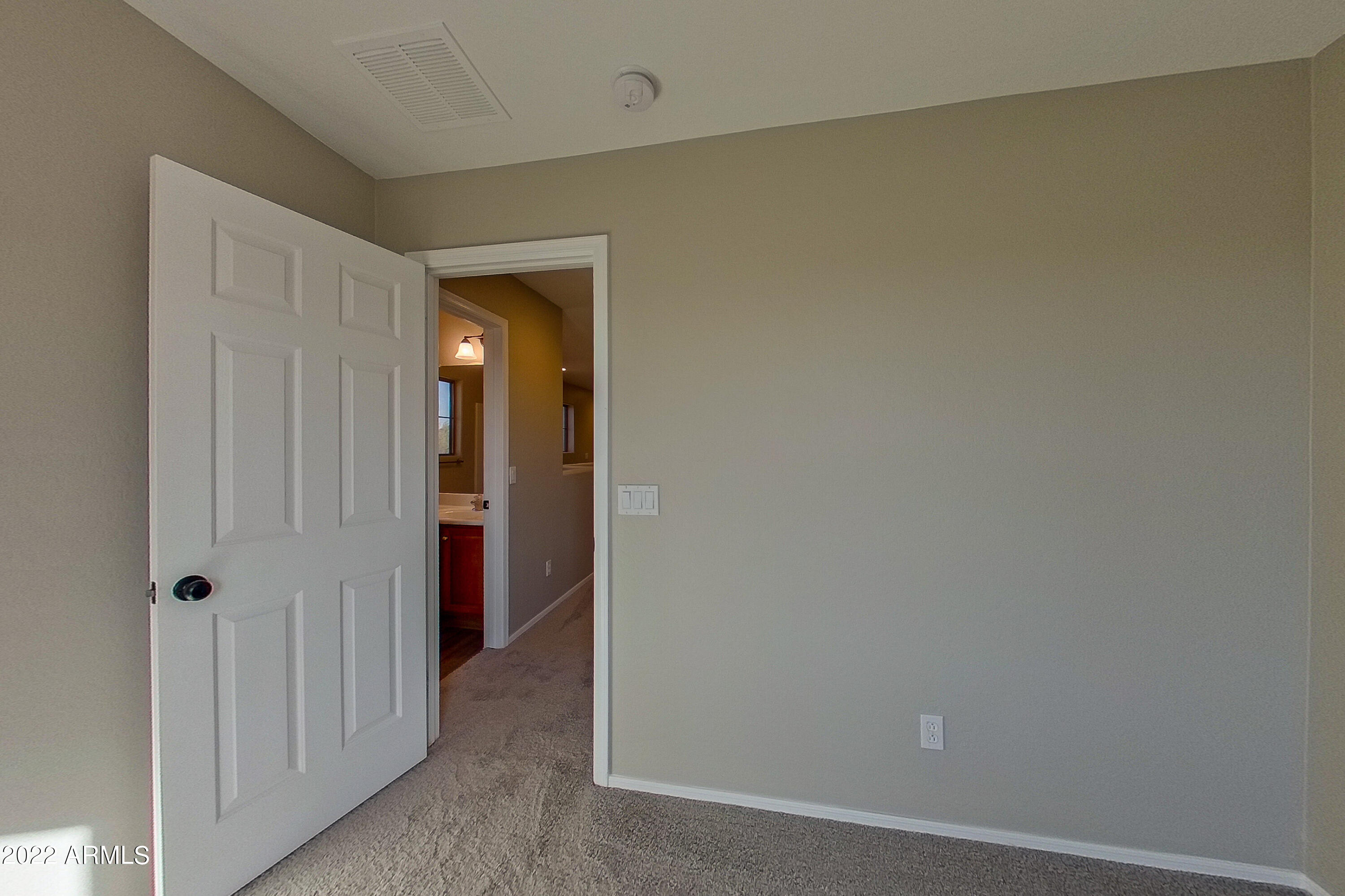 2622 West Florentine Road Phoenix, AZ 85086 - Photo 42 of 45 2622 W Florentine Rd Phoenix-print-047-0