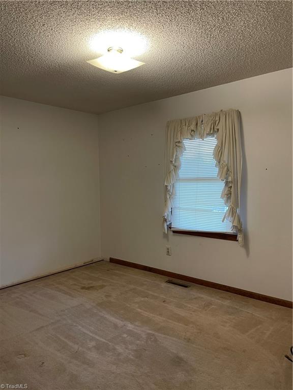 1510 Holly Grove Road Lexington, NC 27292 - Photo 8 of 18