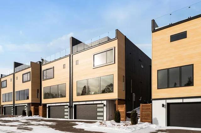 $650,000 | 3725 London Road, Unit 12, Duluth, MN 55804