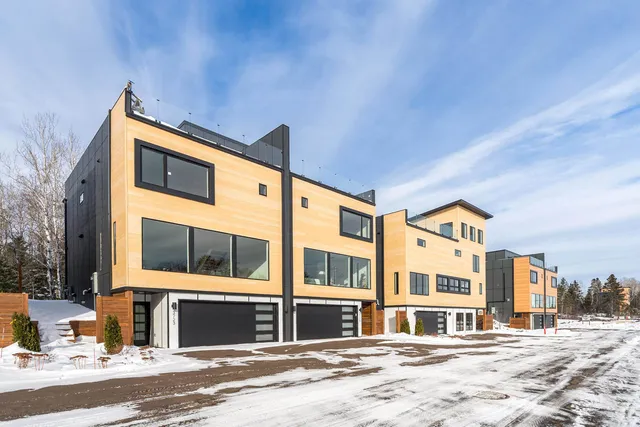 $650,000 | 3725 London Road, Unit 12, Duluth, MN 55804