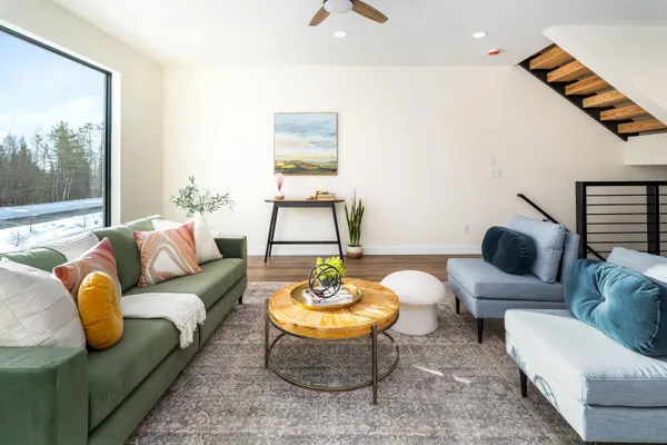 $625,000 | 3725 London Road, Unit 12, Duluth, MN 55804