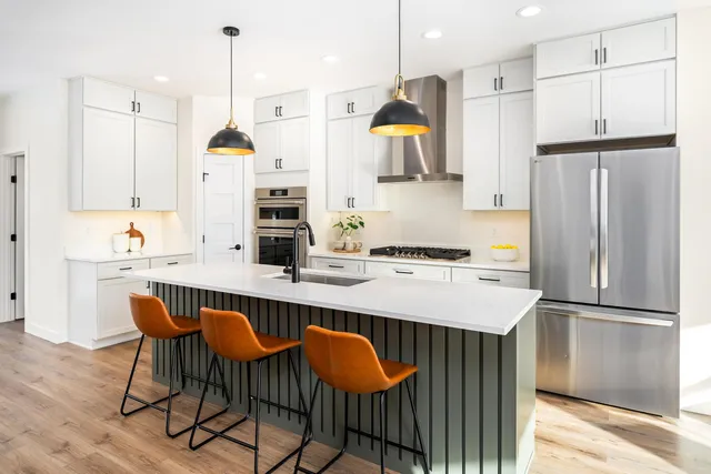 $650,000 | 3725 London Road, Unit 12, Duluth, MN 55804