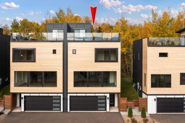 $625,000 | 3725 London Road, Unit 12, Duluth, MN 55804