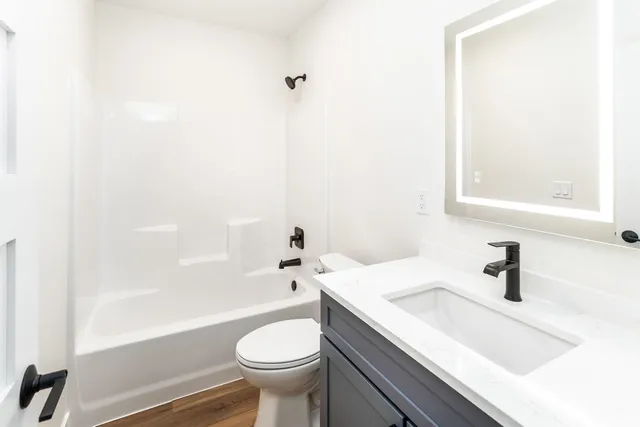 $650,000 | 3725 London Road, Unit 12, Duluth, MN 55804