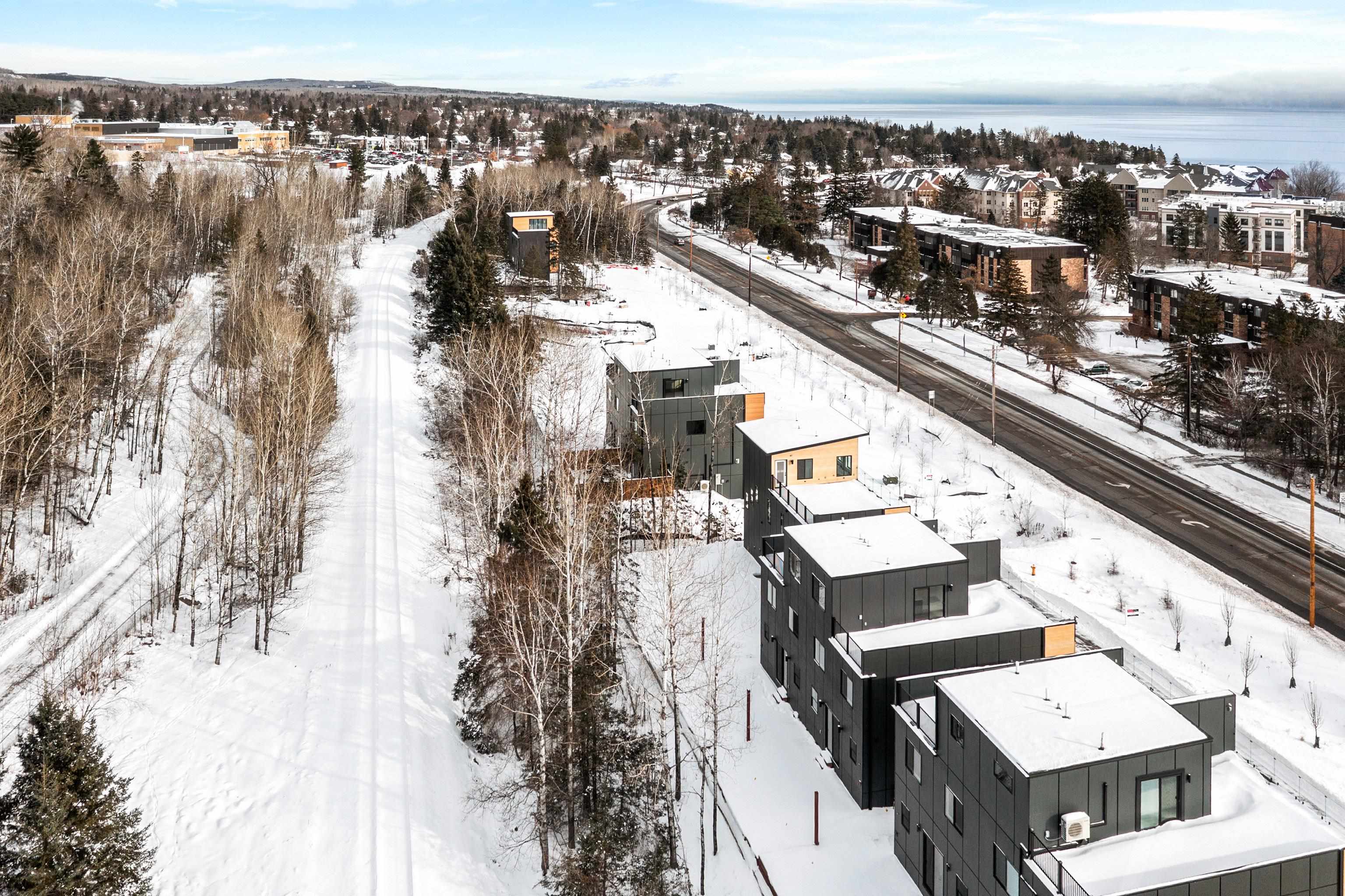 3725 London Road, Unit 12 Duluth, MN 55804 - Photo 83 of 92