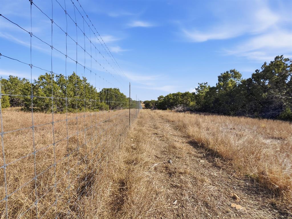 424 Hamilton Tx 76531 Hamilton, TX 76531 - Photo 8 of 8 a view of a lake view