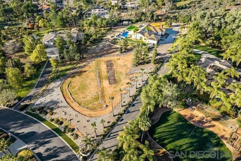 14370 Harvest Crescent Poway, CA 92064 - Photo 9 of 56