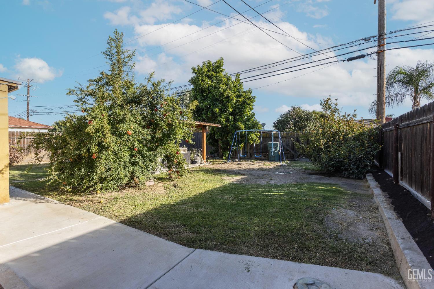 Undisclosed Address Delano, CA 93215 - Photo 29 of 35 a view of back yard of the house