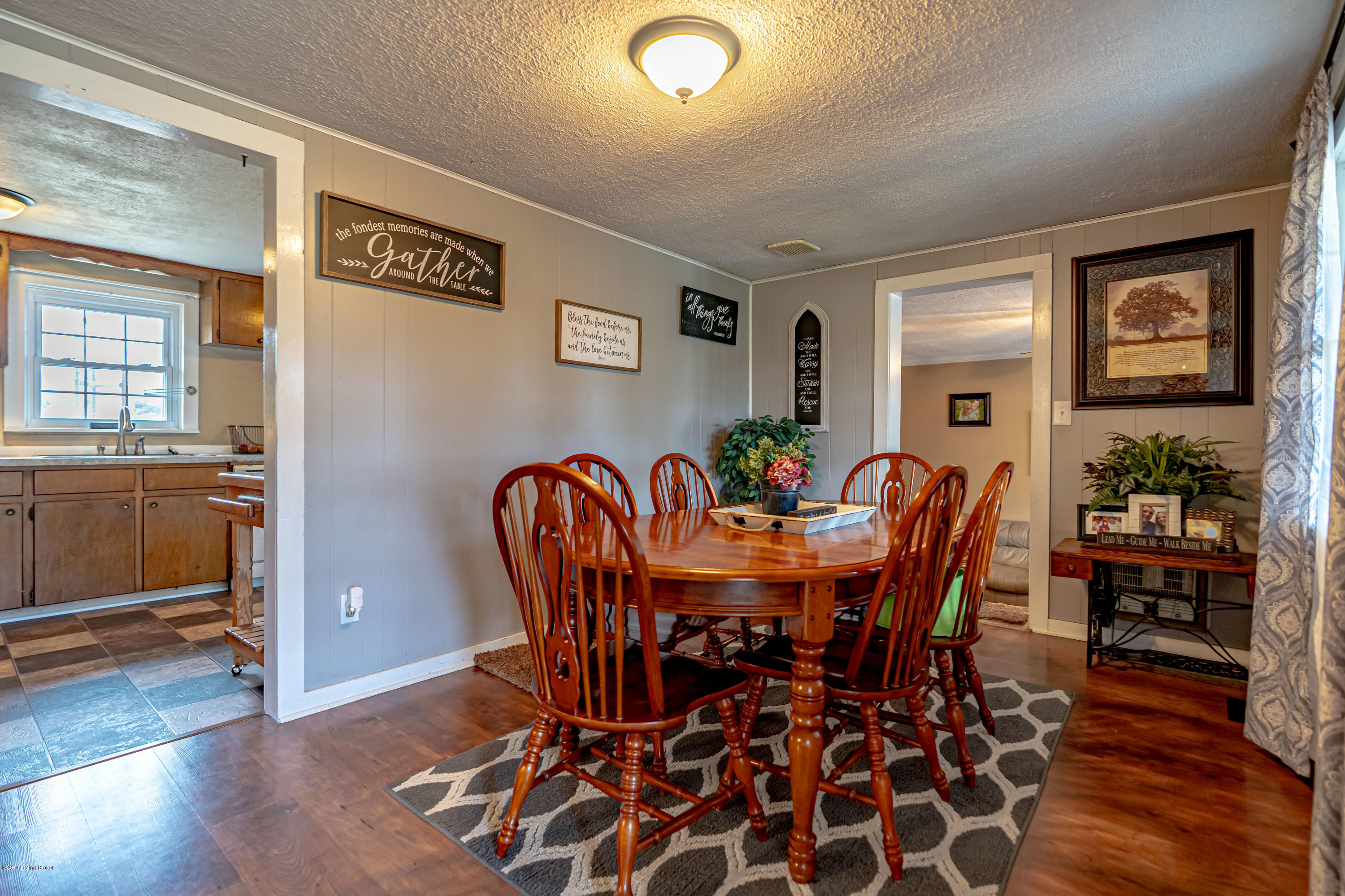 5293 Caney Creek Road Caneyville, KY 42721 - Photo 4 of 49 DSC00474