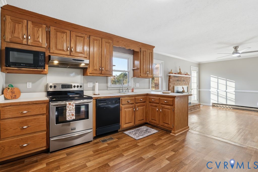 1601 Holly Hills Road Powhatan, VA 23139 - Photo 8 of 32 Gallery Image 8