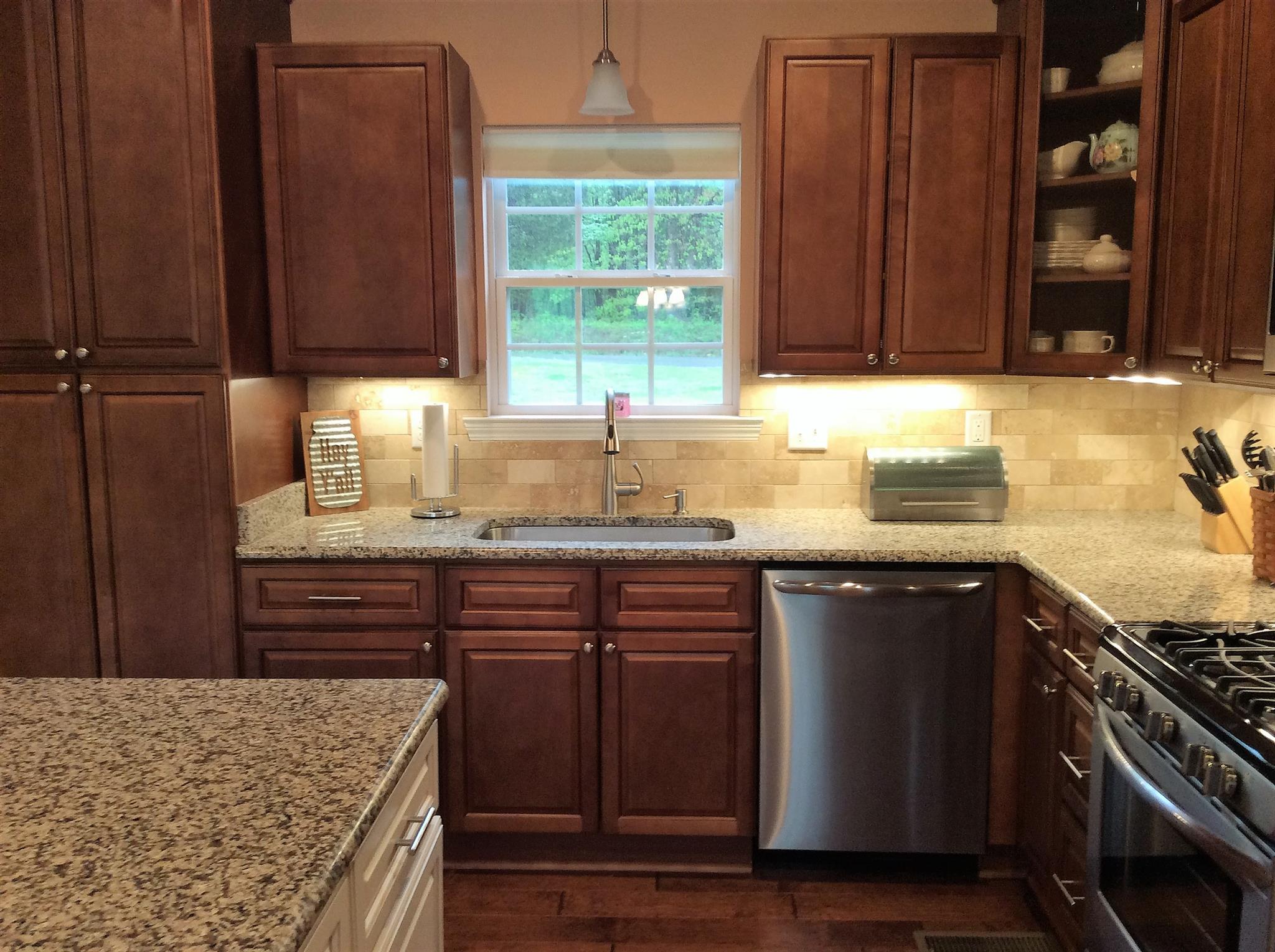 1168 Harmon Springs Road West Dickson, TN 37055 - Photo 10 of 30 Gallery Image 10