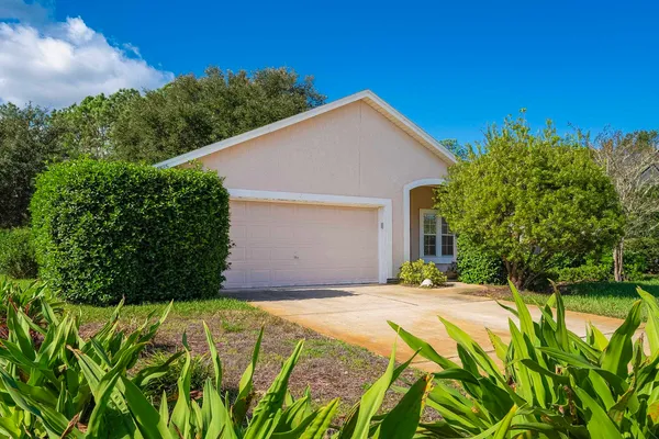 a view of a lake with houses
