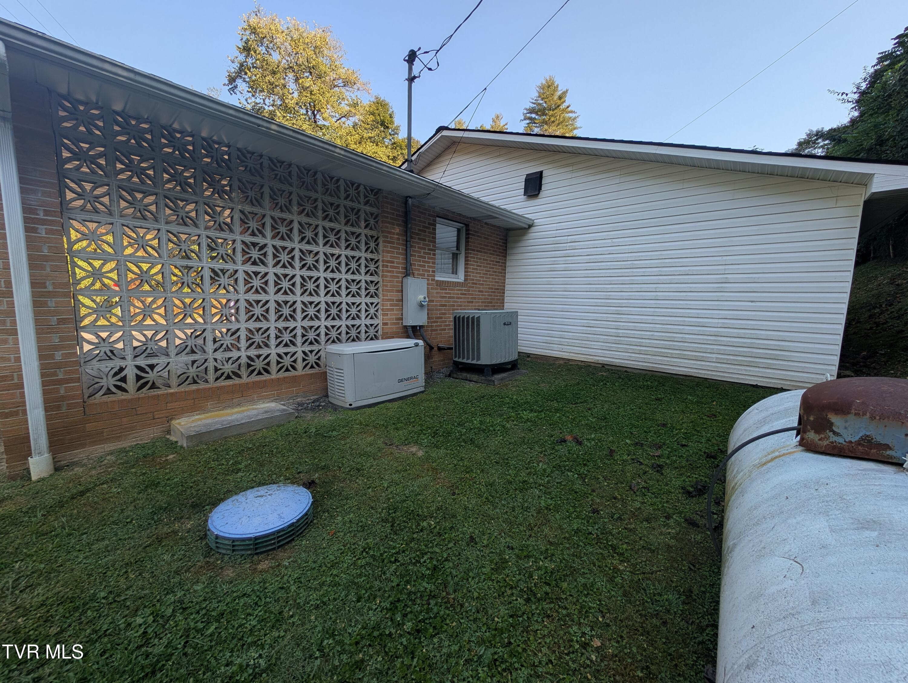 118 Turner Road Clinchco, VA 24226 - Photo 16 of 48 1000015756