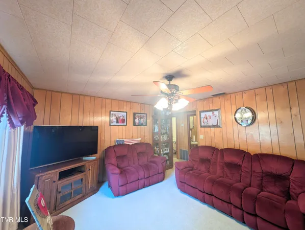 $249,000 | 118 Turner Road, Clinchco, VA 24226