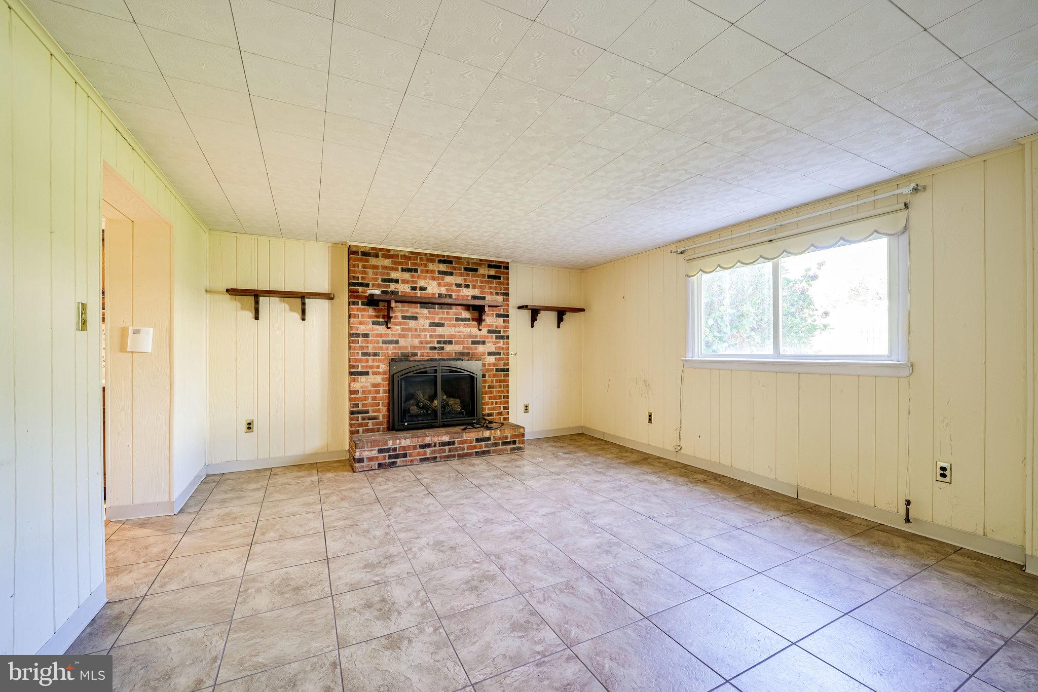 8101 Frye Road Alexandria, VA 22309 - Photo 31 of 50 Family Room