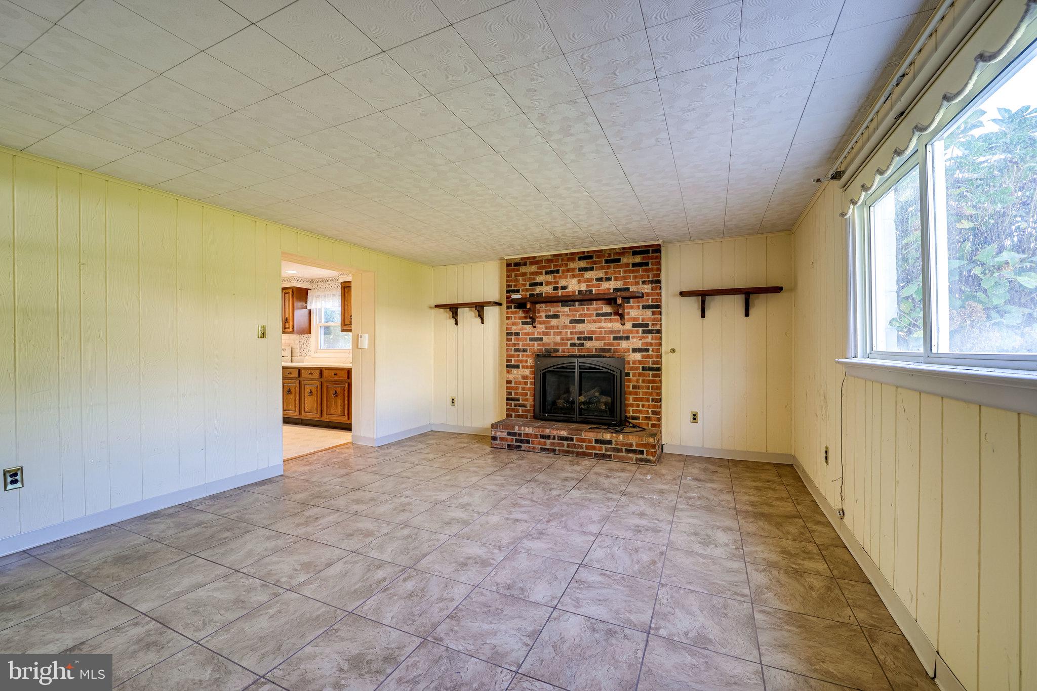 8101 Frye Road Alexandria, VA 22309 - Photo 32 of 50 Family Room