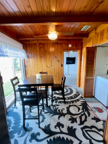 $399,000 | 1990 Lake Point Lane, Tallahassee, FL 32310