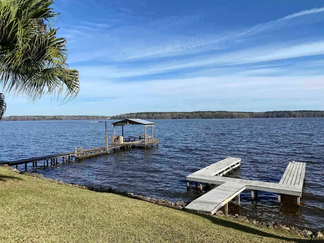 $399,000 | 1990 Lake Point Lane, Tallahassee, FL 32310