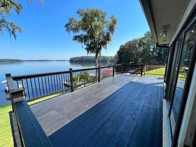 $399,000 | 1990 Lake Point Lane, Tallahassee, FL 32310