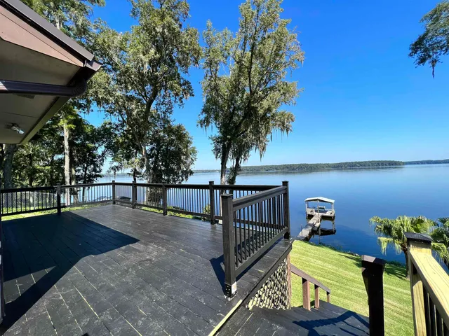 $399,000 | 1990 Lake Point Lane, Tallahassee, FL 32310