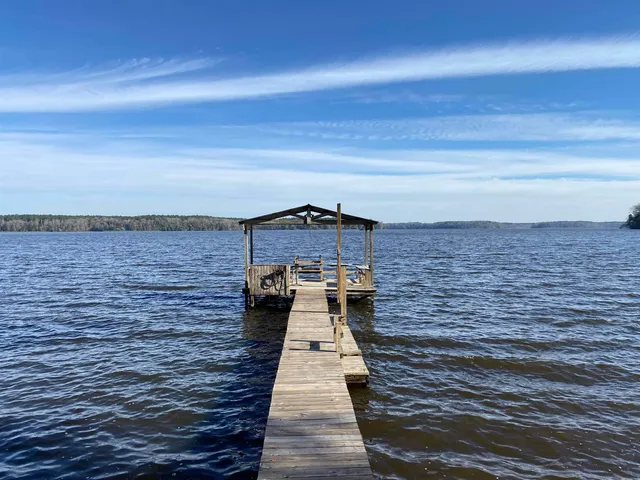 $399,000 | 1990 Lake Point Lane, Tallahassee, FL 32310