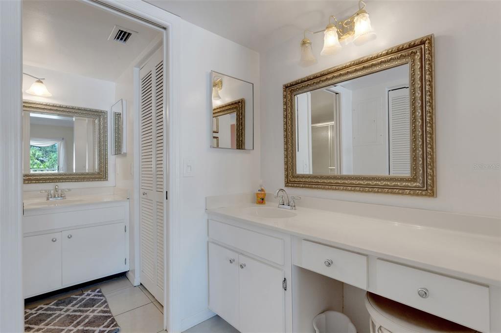 448 Cerromar Road, Unit 289 Venice, FL 34293 - Photo 28 of 44 Gallery Image 28