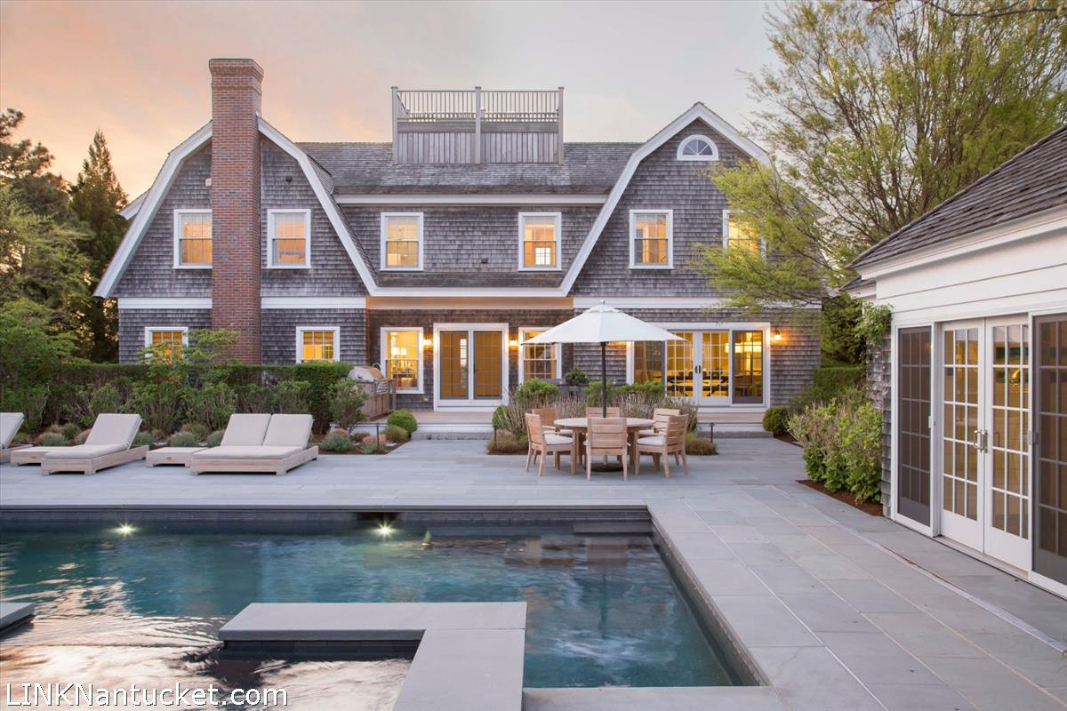 21 Brewster Road Nantucket, MA 02554 - Photo 3 of 35