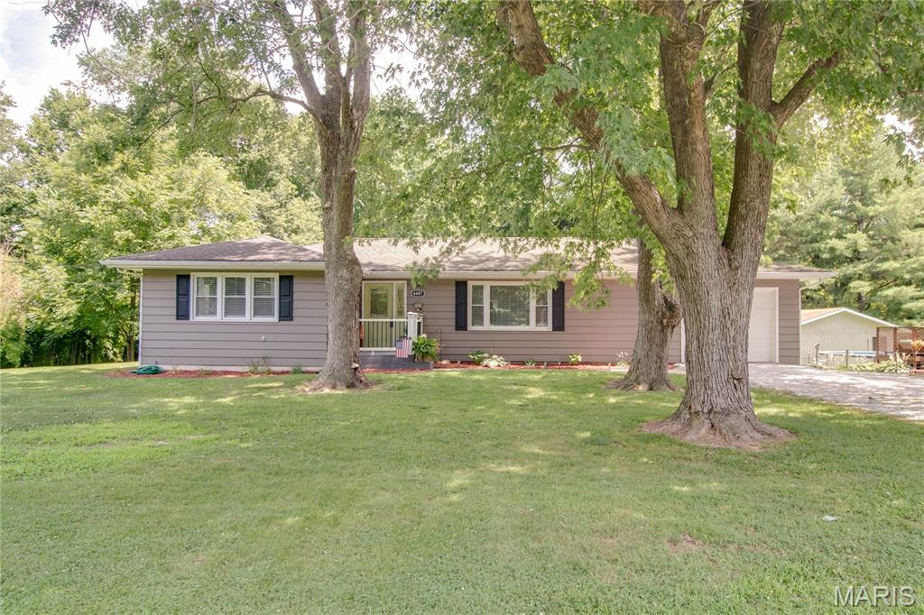 6607 Wenzel Road Alton, IL 62002 - Photo 3 of 55 Gallery Image 3