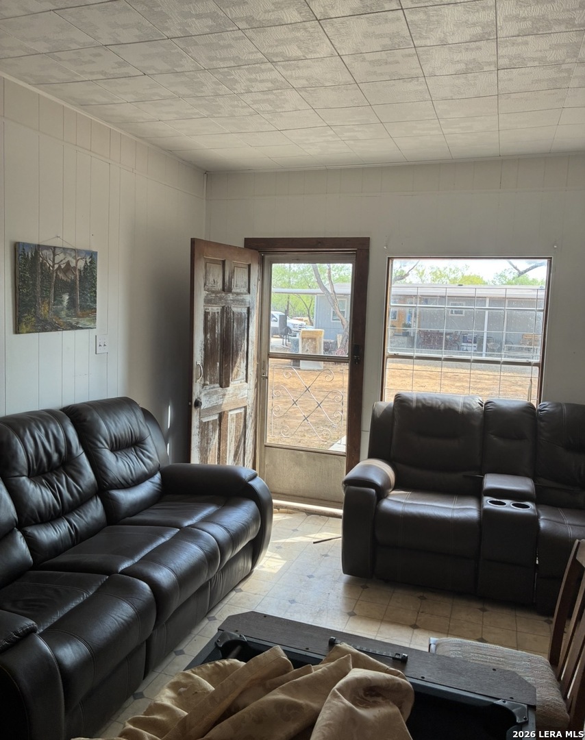 60 Childers Road Cotulla, TX 78014 - Photo 14 of 15