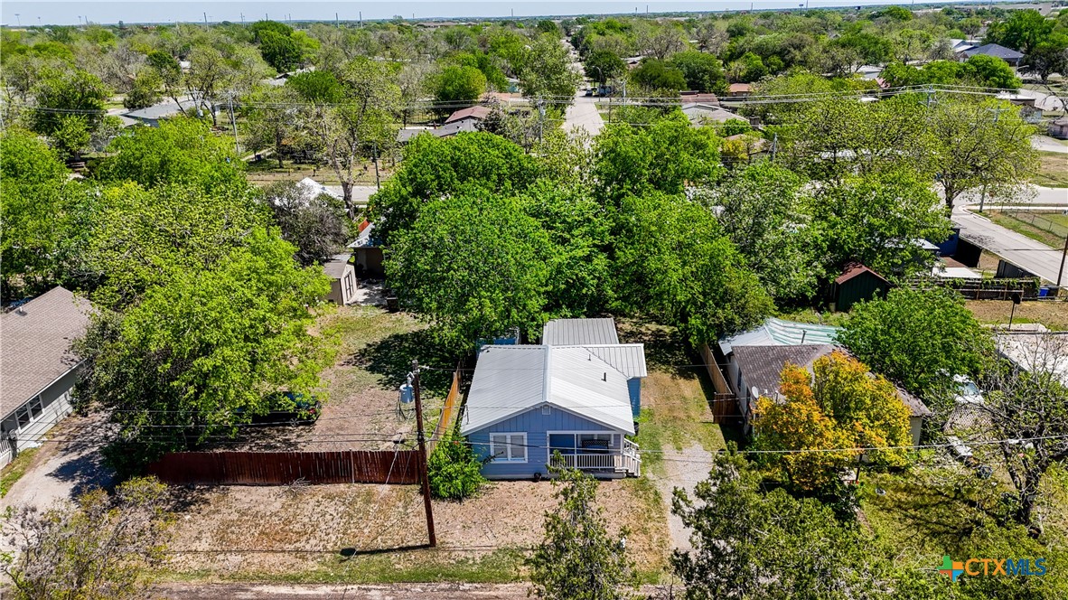 411 Ellis Street Seguin, TX 78155 - Photo 25 of 28 an aerial view of residential house with outdoor space