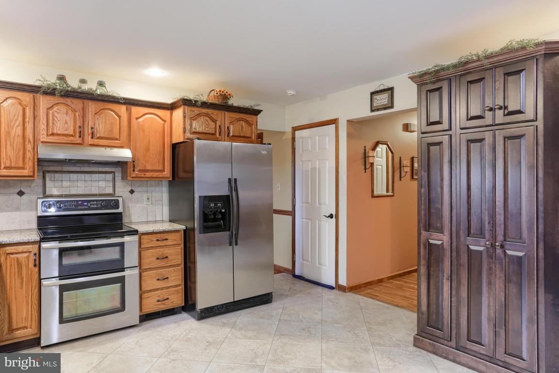 4997 Bossler Road Elizabethtown, PA 17022 - Photo 13 of 42 Gallery Image 13