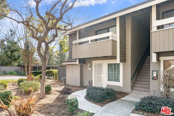 $2,400 | 4 Streamwood, Irvine, CA 92620