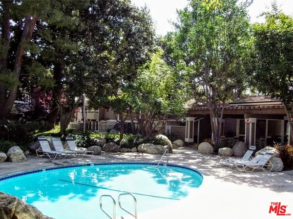 $2,400 | 4 Streamwood, Irvine, CA 92620