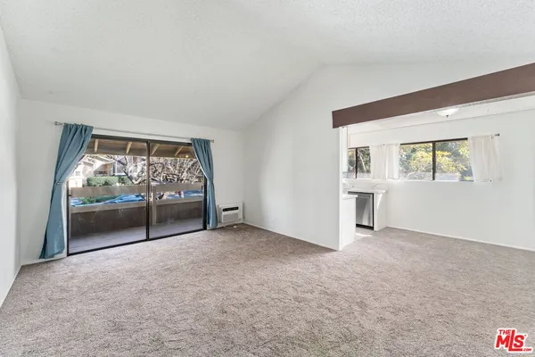 $2,400 | 4 Streamwood, Irvine, CA 92620