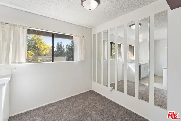 $2,400 | 4 Streamwood, Irvine, CA 92620