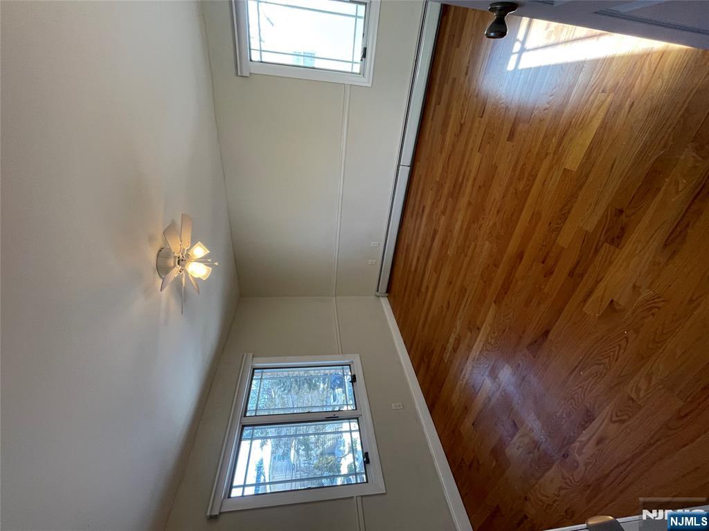 561 Studio Road, Unit 2 Ridgefield, NJ 07657 - Photo 21 of 28