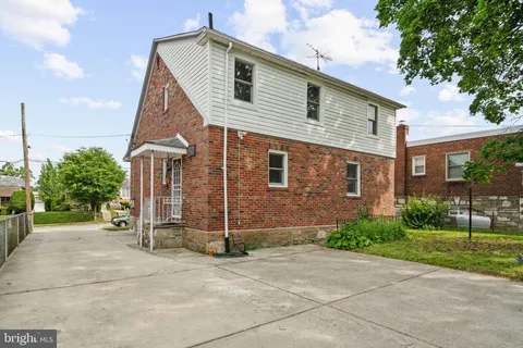 $425,000 | 917 East Durham Street, Philadelphia, PA 19150
