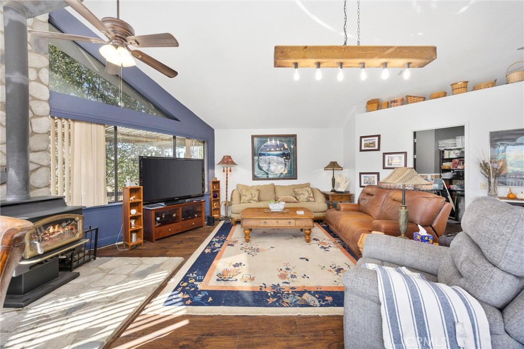 20220 Bald Mountain Drive Tehachapi, CA 93561 - Photo 30 of 75