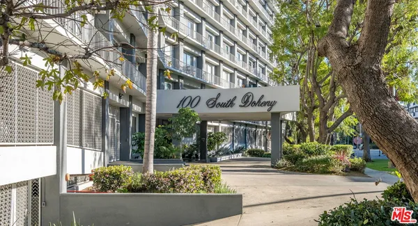 $3,700 | 100 South Doheny Drive, Unit 209, Los Angeles, CA 90048