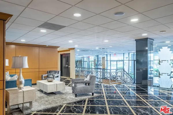$3,700 | 100 South Doheny Drive, Unit 209, Los Angeles, CA 90048