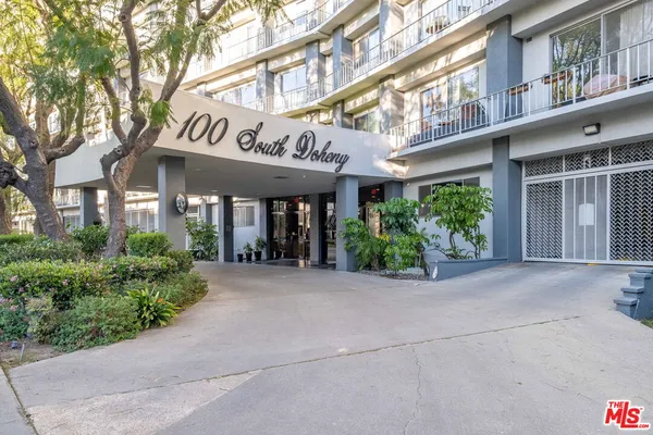 $3,700 | 100 South Doheny Drive, Unit 209, Los Angeles, CA 90048